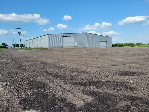 16999 E Us Highway 190 HWY, Rogers, TX 76569