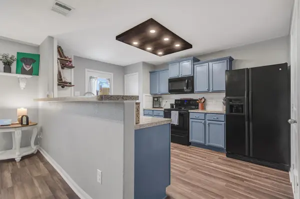 100 Wincliff CV #13D, Jarrell, TX 76537