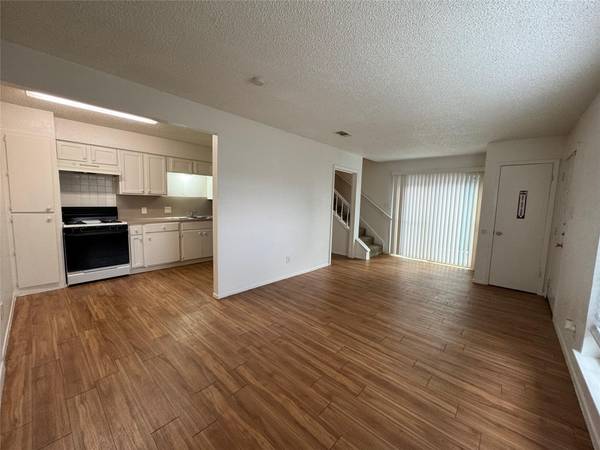 4810 West Wind TRL #103, Austin, TX 78745