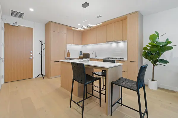 44 East Ave #1902, Austin, TX 78701