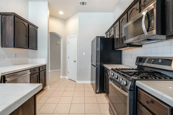 8518 Trumpet CIR, Converse, TX 78109