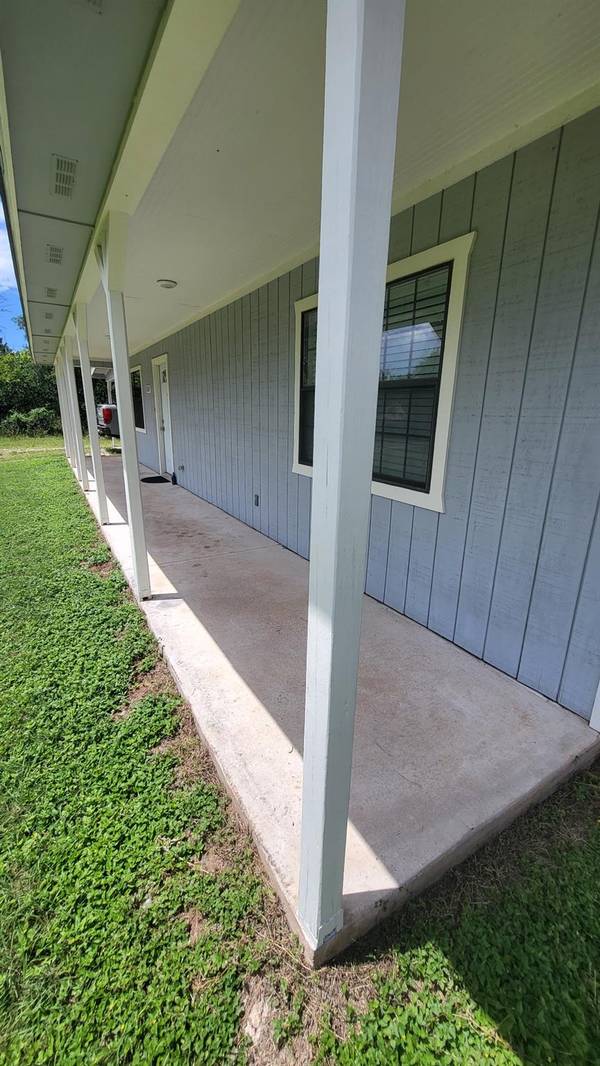 110 Midnight Sun DR, Spicewood, TX 78669