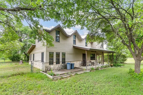 907 Horace Howard DR, San Marcos, TX 78666