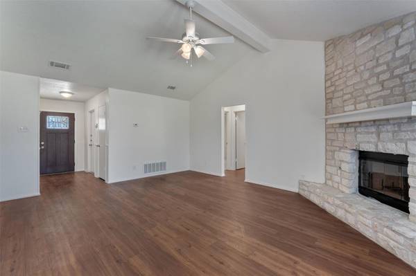 212 Rockcrest DR, Georgetown, TX 78628