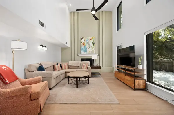 6203 Olympic Overlook DR, Austin, TX 78746