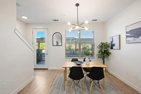 7805 Cooper LN #401, Austin, TX 78745
