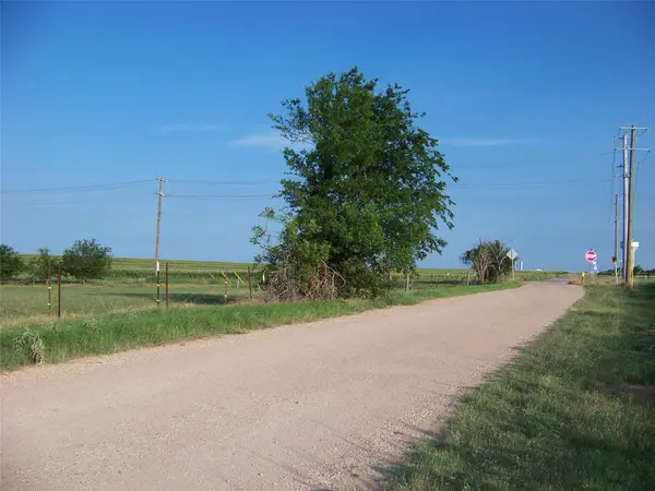 151 County Road 398 RD, Taylor, TX 76574