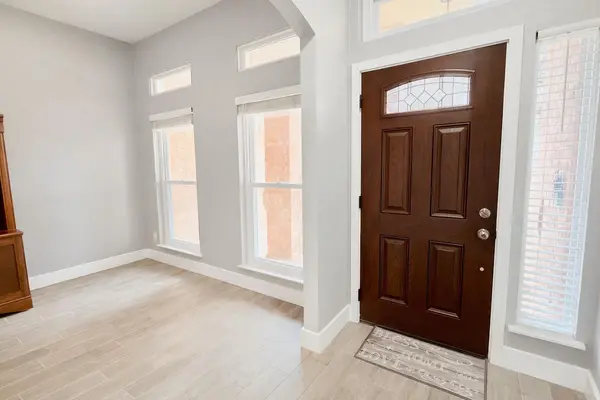1902 Overland DR, Leander, TX 78641