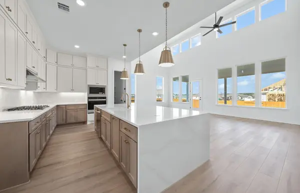 211 Blanco Flats RUN, Kyle, TX 78640
