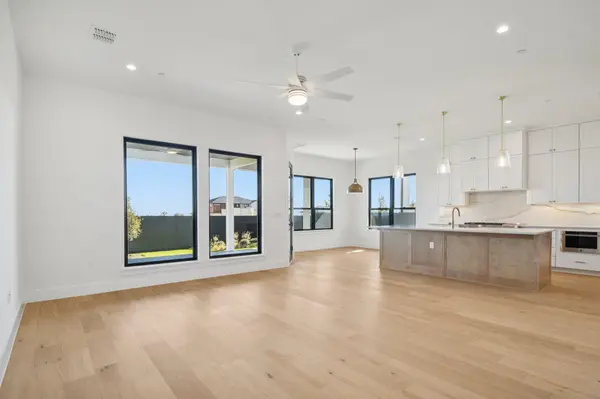 10103 Milky Way DR, Austin, TX 78730
