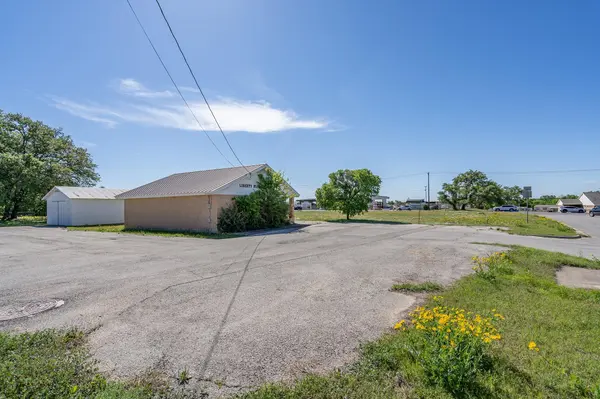 107 Brown Bridge RD, Liberty Hill, TX 78642