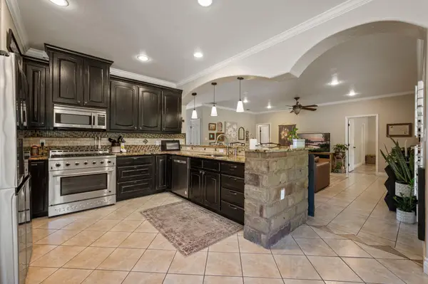 2804 County Road 1045, Lampasas, TX 76550