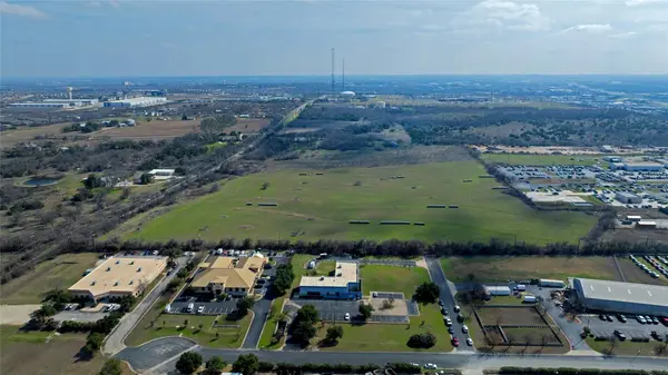 580 Rabbit Hill RD, Georgetown, TX 78626