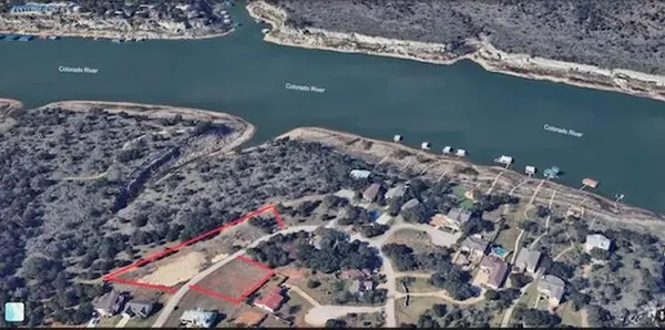 22009 Redbird DR, Lago Vista, TX 78645