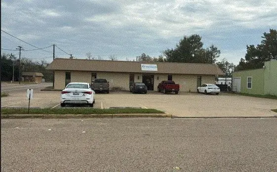115 N Central ST, Cameron, TX 76520