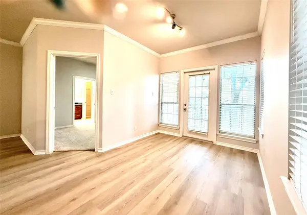 6804 N Capital Of Texas HWY #812, Austin, TX 78731