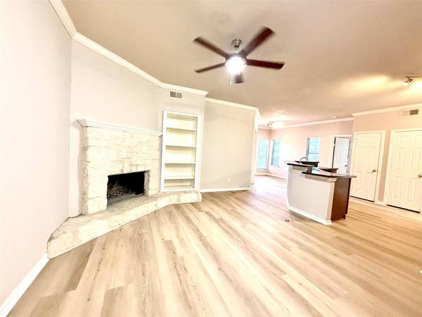 6804 N Capital Of Texas HWY #812, Austin, TX 78731