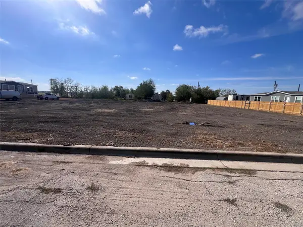 706 E Pecan ST, Granger, TX 76530