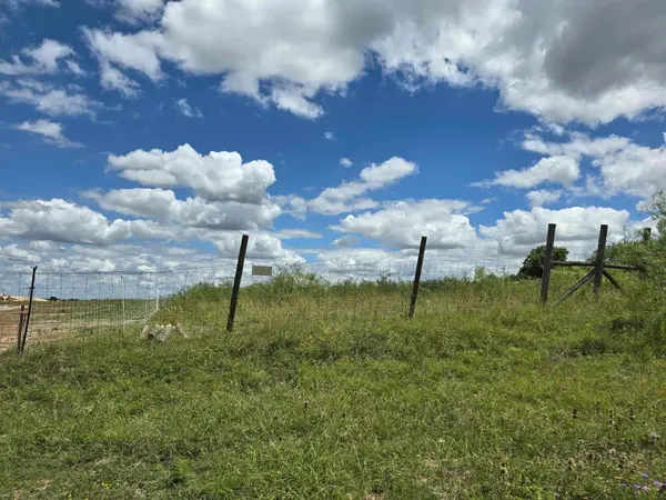 414 3G Ranch RD, Kyle, TX 78640