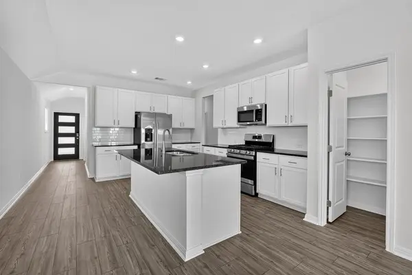 207 Bayou Mint BLVD, Buda, TX 78610