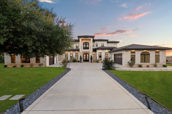 1178 Mystic PKWY, Spring Branch, TX 78070