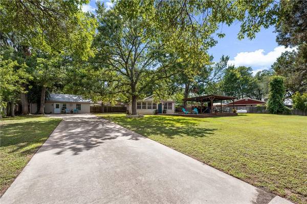 16301 E Lakeshore DR, Austin, TX 78734