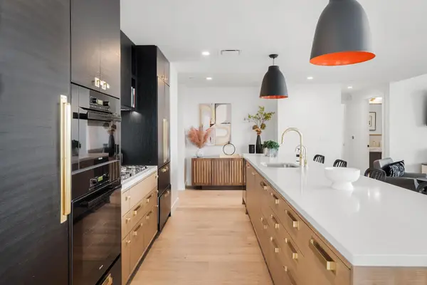 70 RAINEY ST #2606, Austin, TX 78701