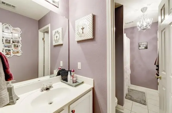 1307 Ridgewood DR, Leander, TX 78641