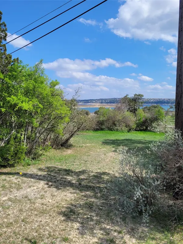 19910 Siesta Shores DR, Spicewood, TX 78669
