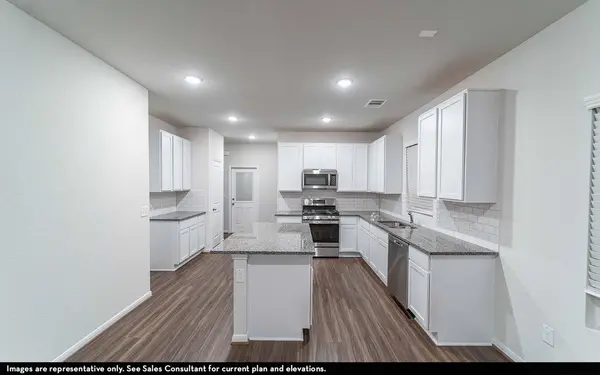 108 Zion DR, Kyle, TX 78640