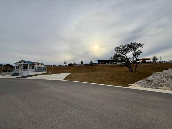 5386 Ranch Road 1376 RD #99, Fredericksburg, TX 78624