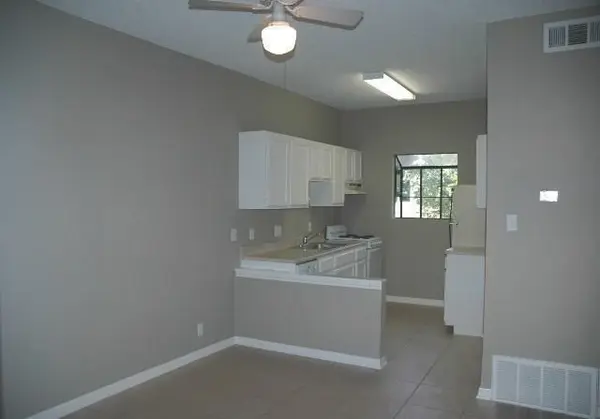 3206 King ST #202, Austin, TX 78705