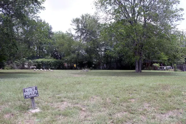 0 N Pecos ST, Lockhart, TX 78644