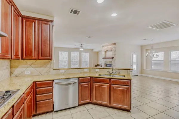 24 Stone Terrace DR, Austin, TX 78734