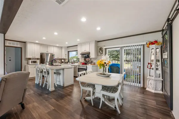 500 Dallas ST, Kingsland, TX 78639