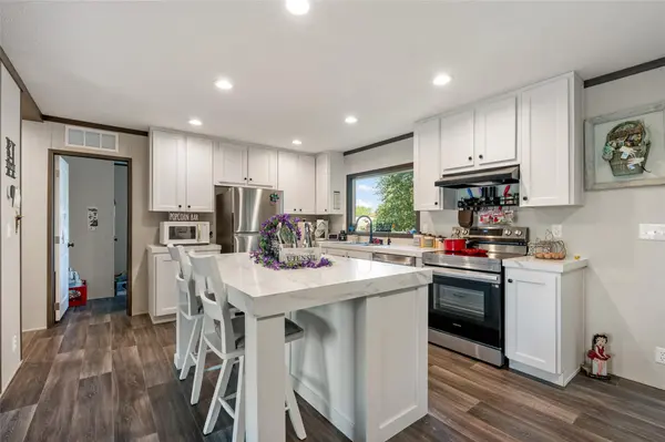 500 Dallas ST, Kingsland, TX 78639