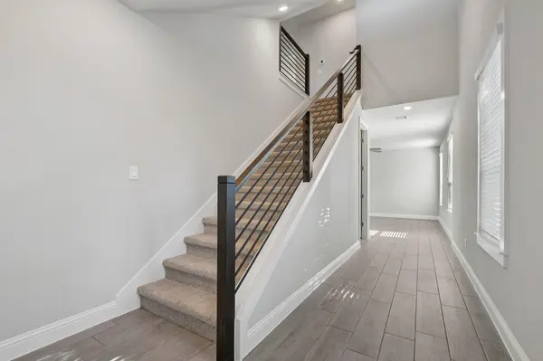 2605 Sam Bass RD #111, Round Rock, TX 78681