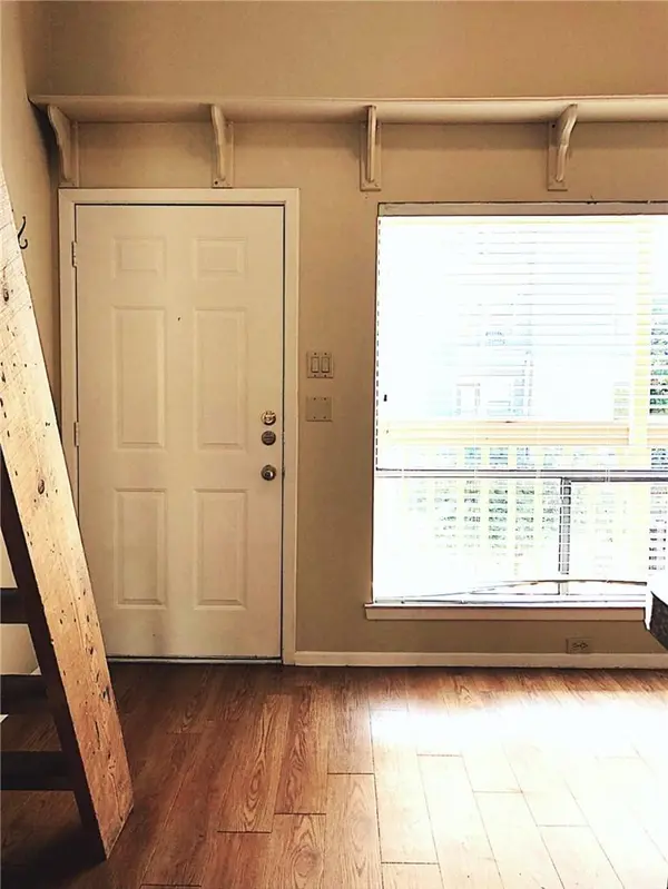 2210 Pearl ST #304, Austin, TX 78705