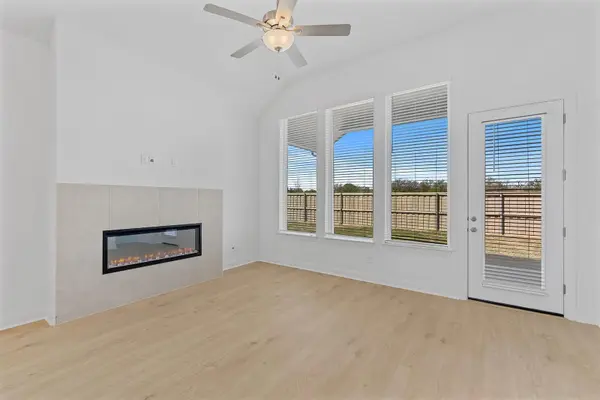 229 Kingswood DR, Bastrop, TX 78602