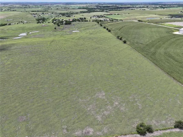 20681 Cameron RD, Coupland, TX 78615