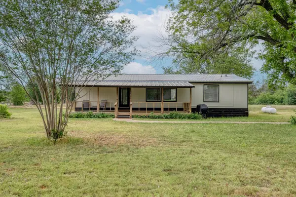 209 Fallwell ST, Liberty Hill, TX 78642