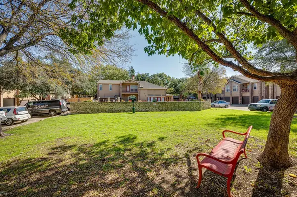 6804 N Capital Of TX HWY #411, Austin, TX 78750