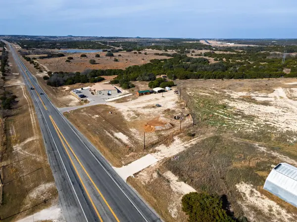 774 N 183 HWY, Lampasas, TX 76550