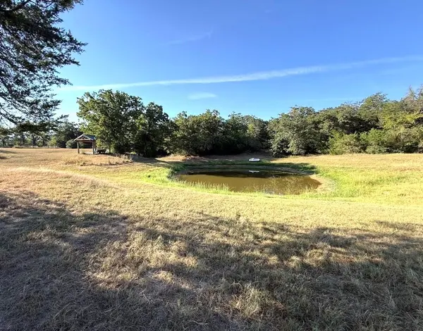 1127 County Road 234 RD, Milano, TX 76556
