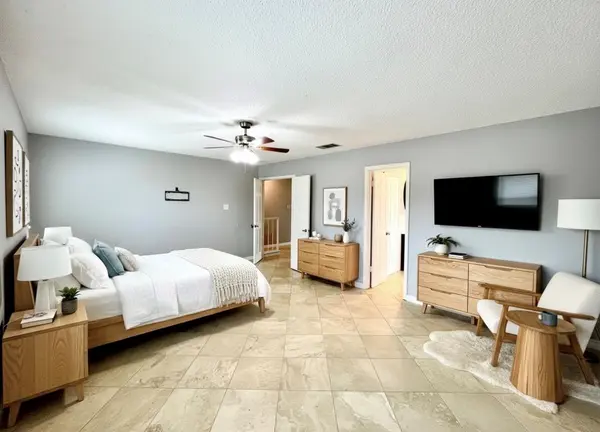 13242 Kerrville Folkway, Austin, TX 78729