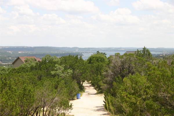 8403 Rock Cliff DR, Jonestown, TX 78645