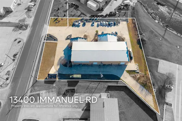 13400 Immanuel RD #B, Pflugerville, TX 78660