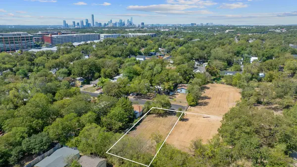 1135 Saucedo ST, Austin, TX 78721