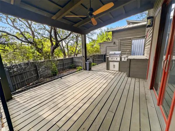 2113 Barbaro Way WAY #17, Spicewood, TX 78669