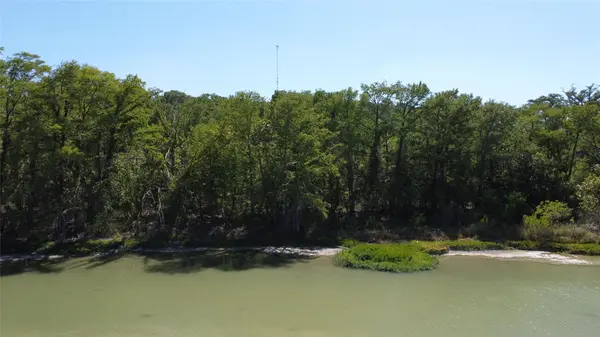 790 Thompson DR S, Kerrville, TX 78028